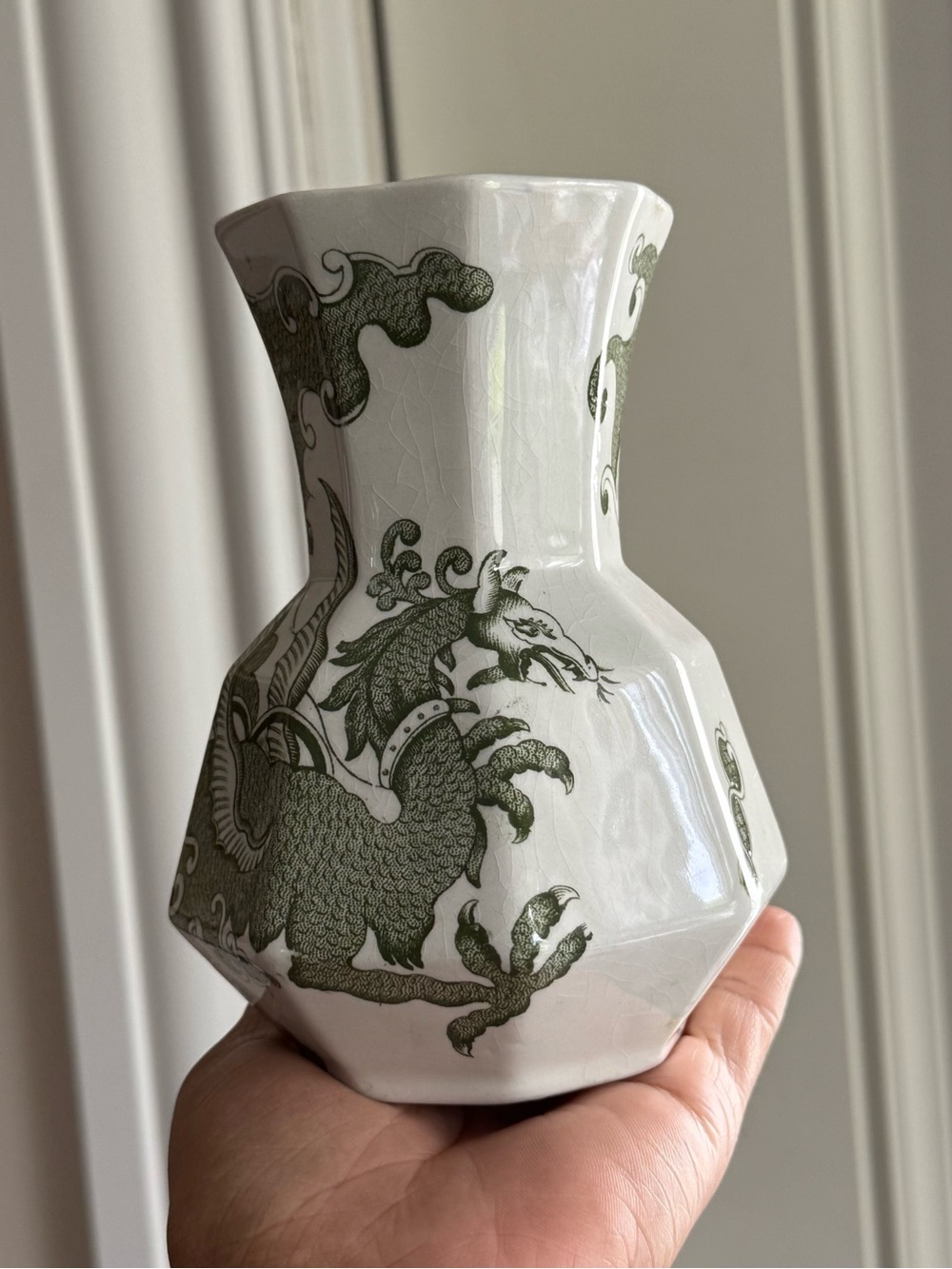 Antique/Vintage Mason's Ironstone Green Chinese Dragon Hydra Vase c.1891 England